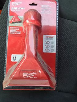 Milwaukee Magnetic Utility Nozzle Wet/Dry Shop Vacuum Attachment (1-Piece)