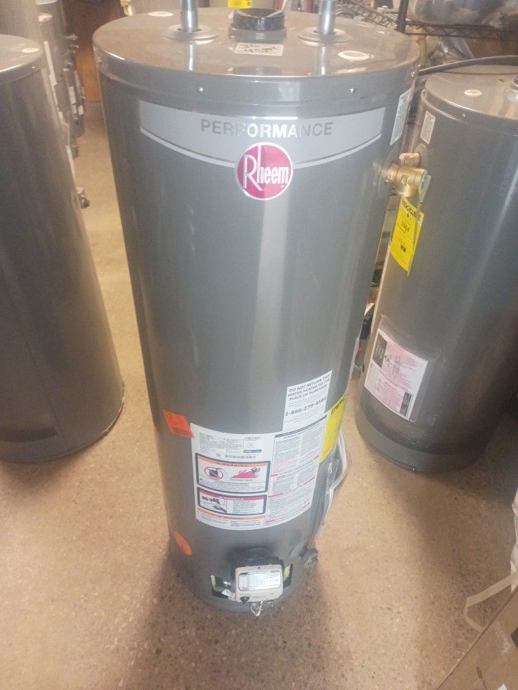 🔥🔥🔥 HOT WATER TANKS BRAND NEW SCRATCH AND DENT CHIMNEY VENT AND POWER VENTS AVAILABLE
