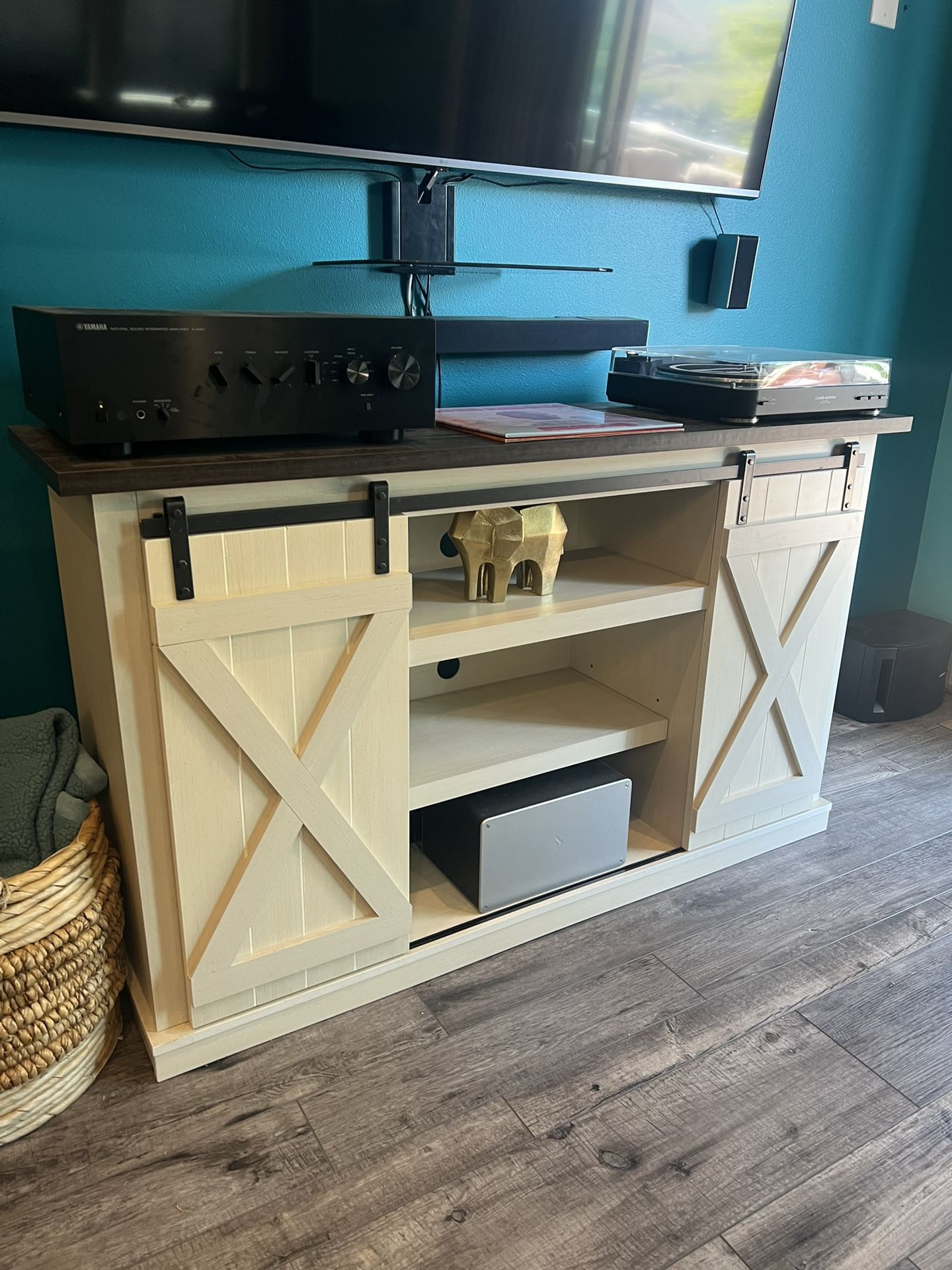 Farmhouse Style Console Table