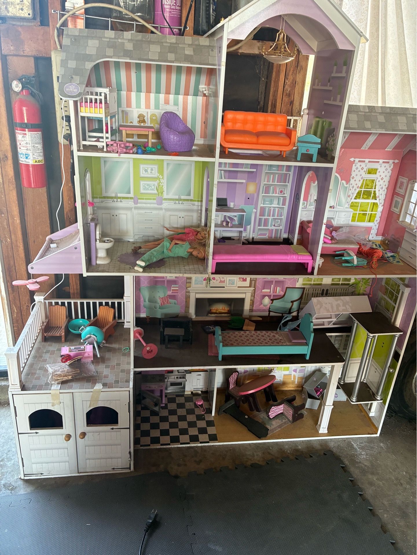 Dollhouse
