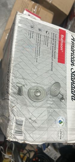 American standards bath faucet in brused nickel