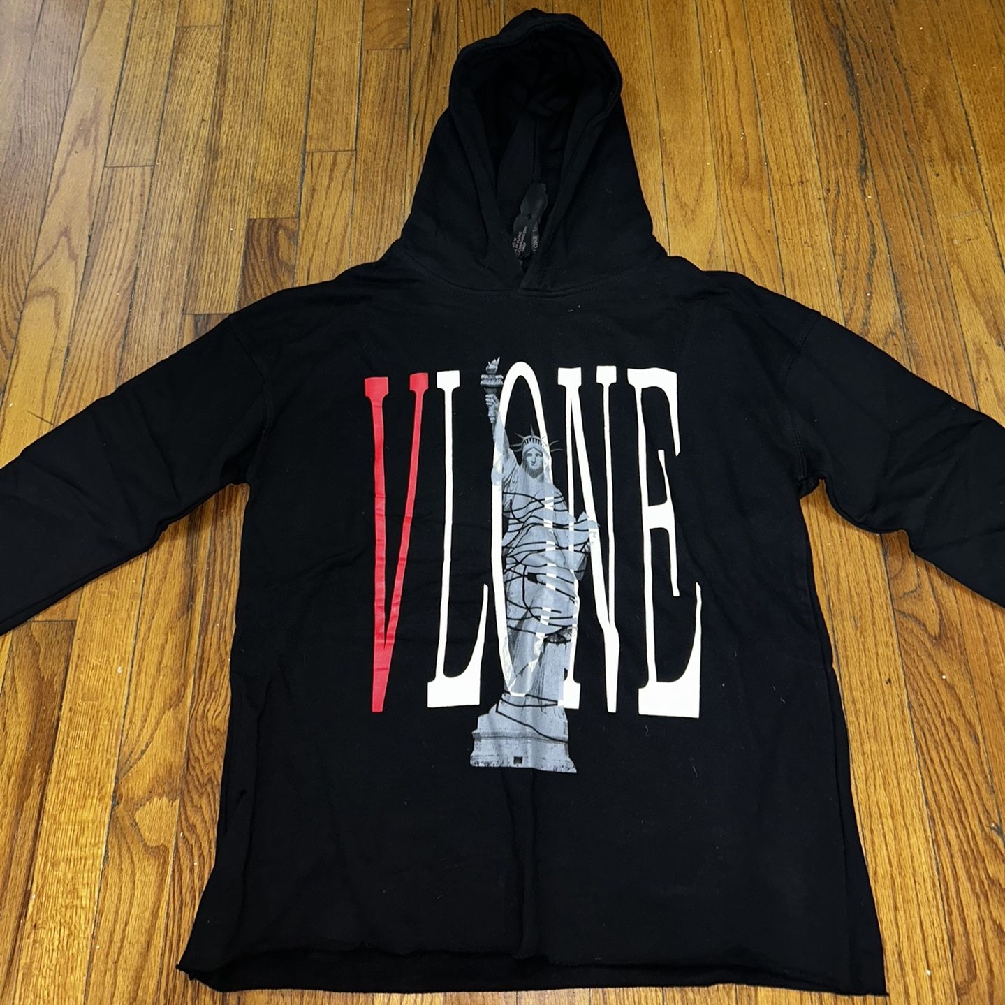 Vlone Statue Of Liberty Hoodie for Sale in New York, NY - OfferUp