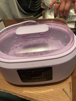 Wax machine