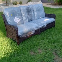 Three Seater Patio Sofa Patio Furniture Patio Couch Outdoor Patio Furniture Brand New With Free Patio Covers 🚛🚎🆕