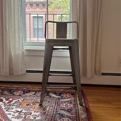 Bar stools (set of 4)