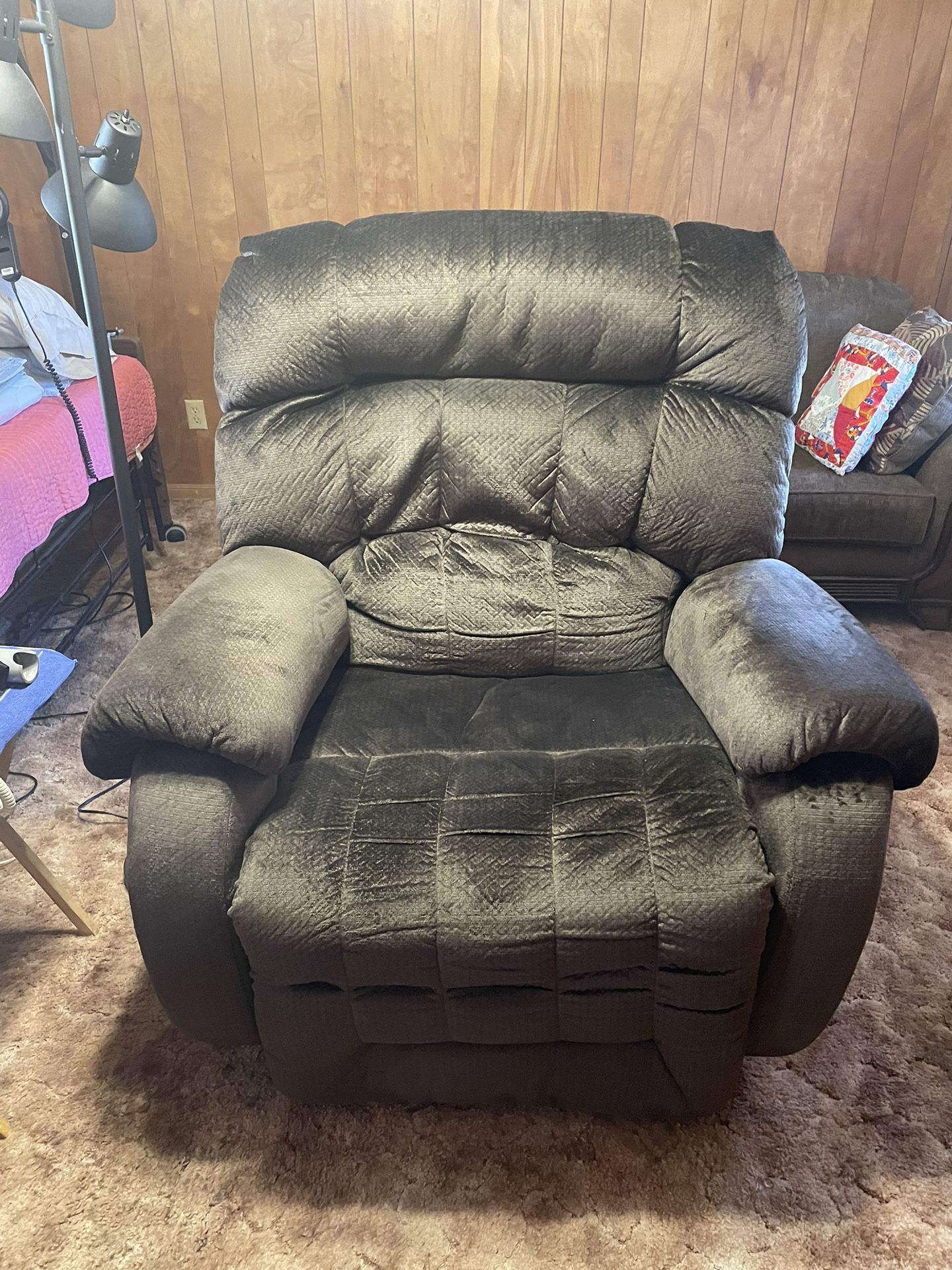 Large Recliner