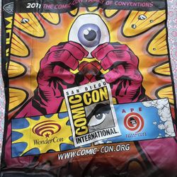 Comic-Con The Vampire Diaries Collectors Bag