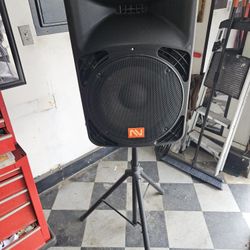 Speaker With Stand