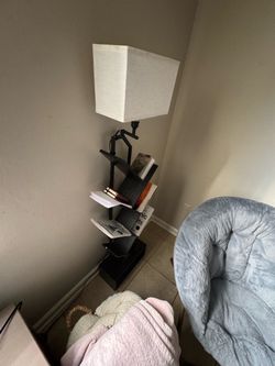 Book shelf light stand