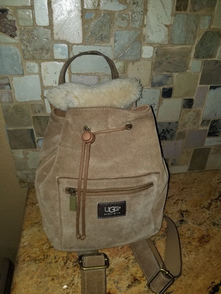 Ugg pack purse