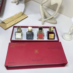 Maison Frank Kurkdijan Paris Bundle