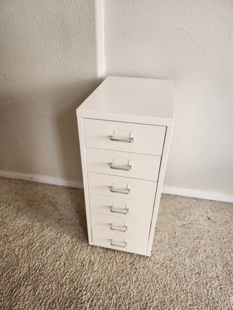 6 Drawer Metal Cabinet