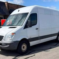 2011 Mercedes-Benz Sprinter 2500 Cargo
