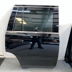 2015 - 2020 Chevy Tahoe Passenger RH Right Black-GBA Rear Power Door