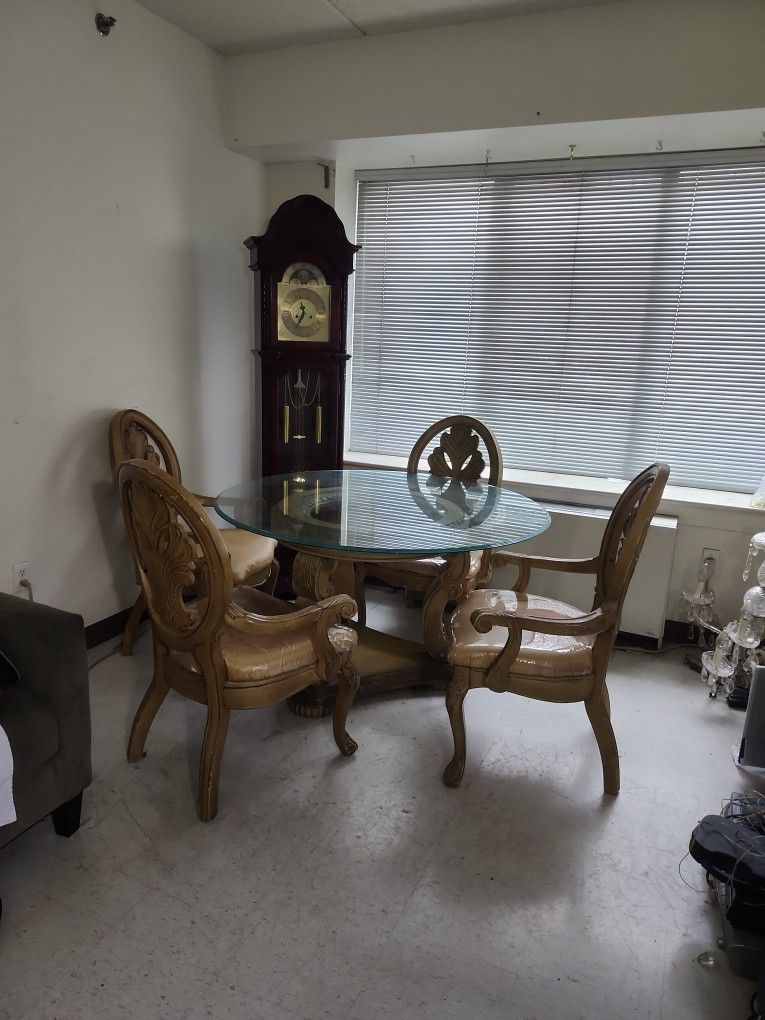 Grand Father Clock / Antique Livingroom Set
