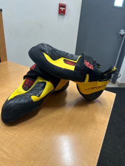 La Sportiva Rock Climbing Shoes Size 42 or 9M 10L