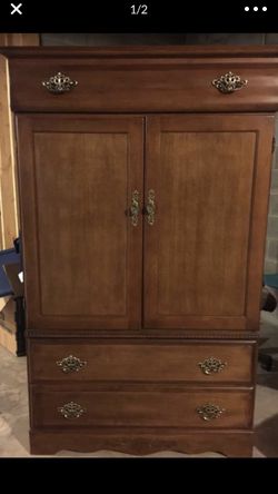 Armoire with Three Drawers and Two Doors