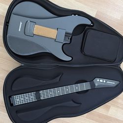 *NEW * AeroBand Guitar