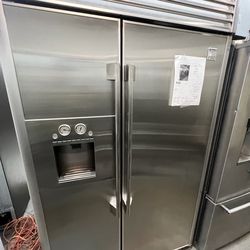 Kenmore pro built in refrigerator and freezer stainless steel 2yr warrantys