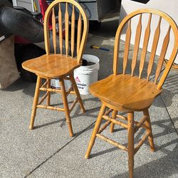24” Swivel  Countertop Chairs