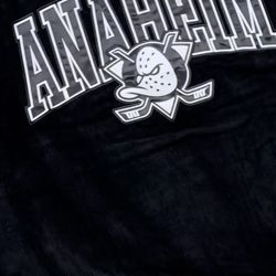 Starter Anaheim Ducks Corduroy Jacket  2X