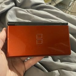 Nintendo DS + 4 Games