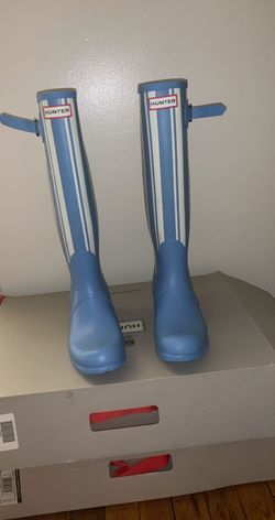Women’s Size 8 Hunter Rain Boots
