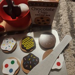 Melissa and Doug Cookie Maker with blender