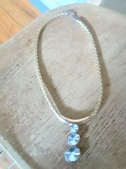 GOLD PLATED NECKLACE