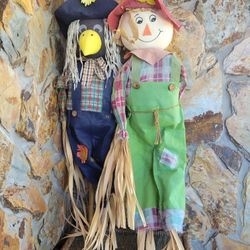 2 - Scarecrows On A Stick 
