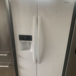 Whirlpool Refrigerator And Stove(like New Condition 