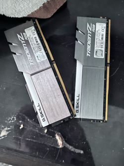 G skill Trident Z 3200MT￼ 2x16