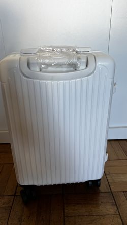 Brand New 20Inch Carry on Suitcase
