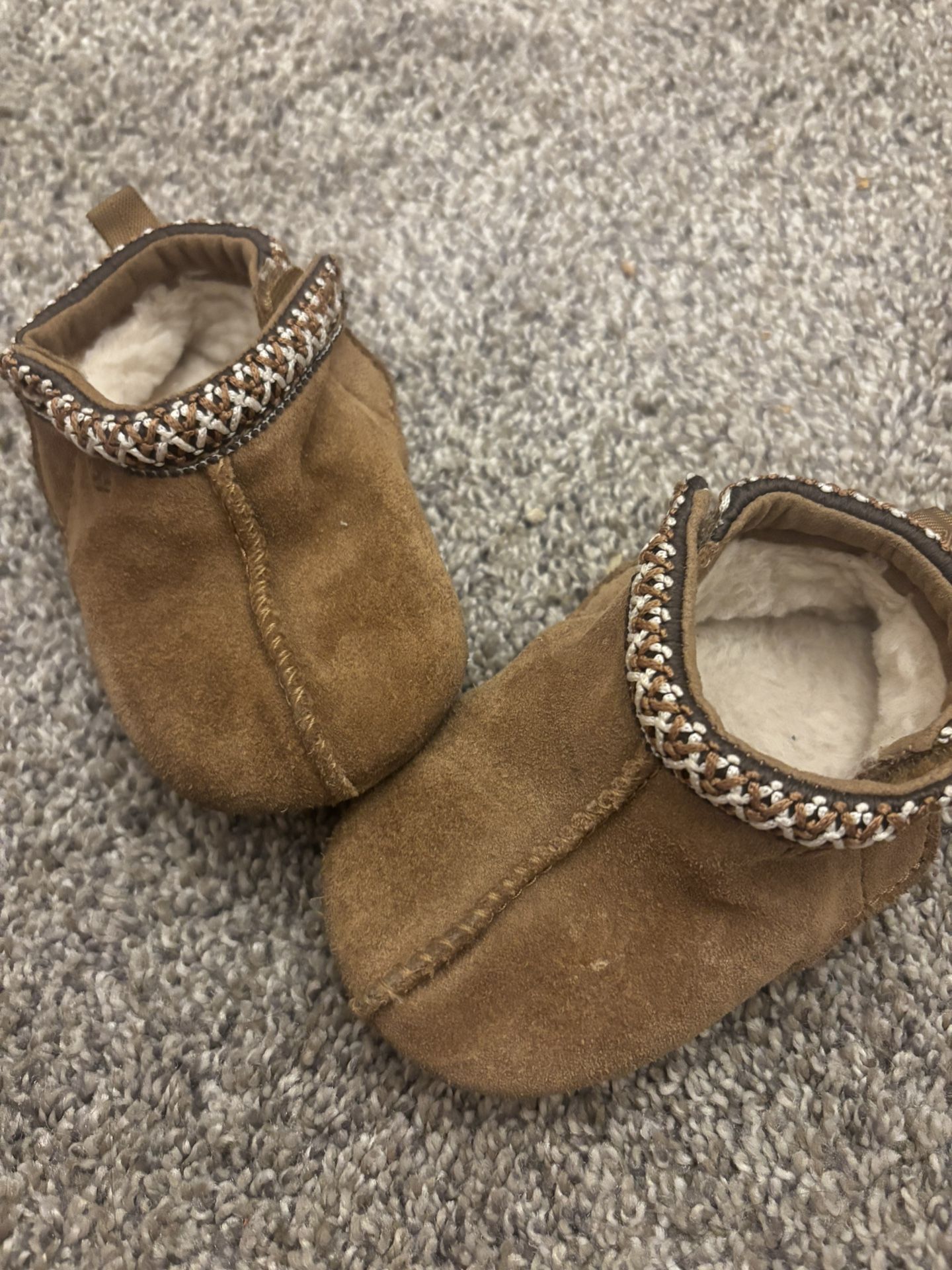 Baby Uggs
