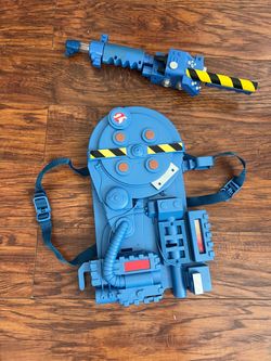 The Real Ghostbusters kids Proton Pack and Nutrona Wand