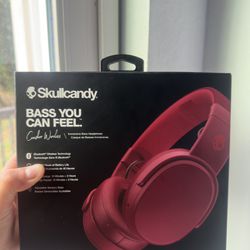 SkullCandy Crushers Wireless headphones 