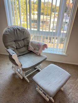 Glider Rocking Chair + Ottoman