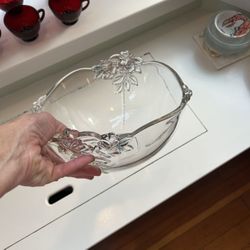 Large vintage Mikasa Crystal Serving Bowl