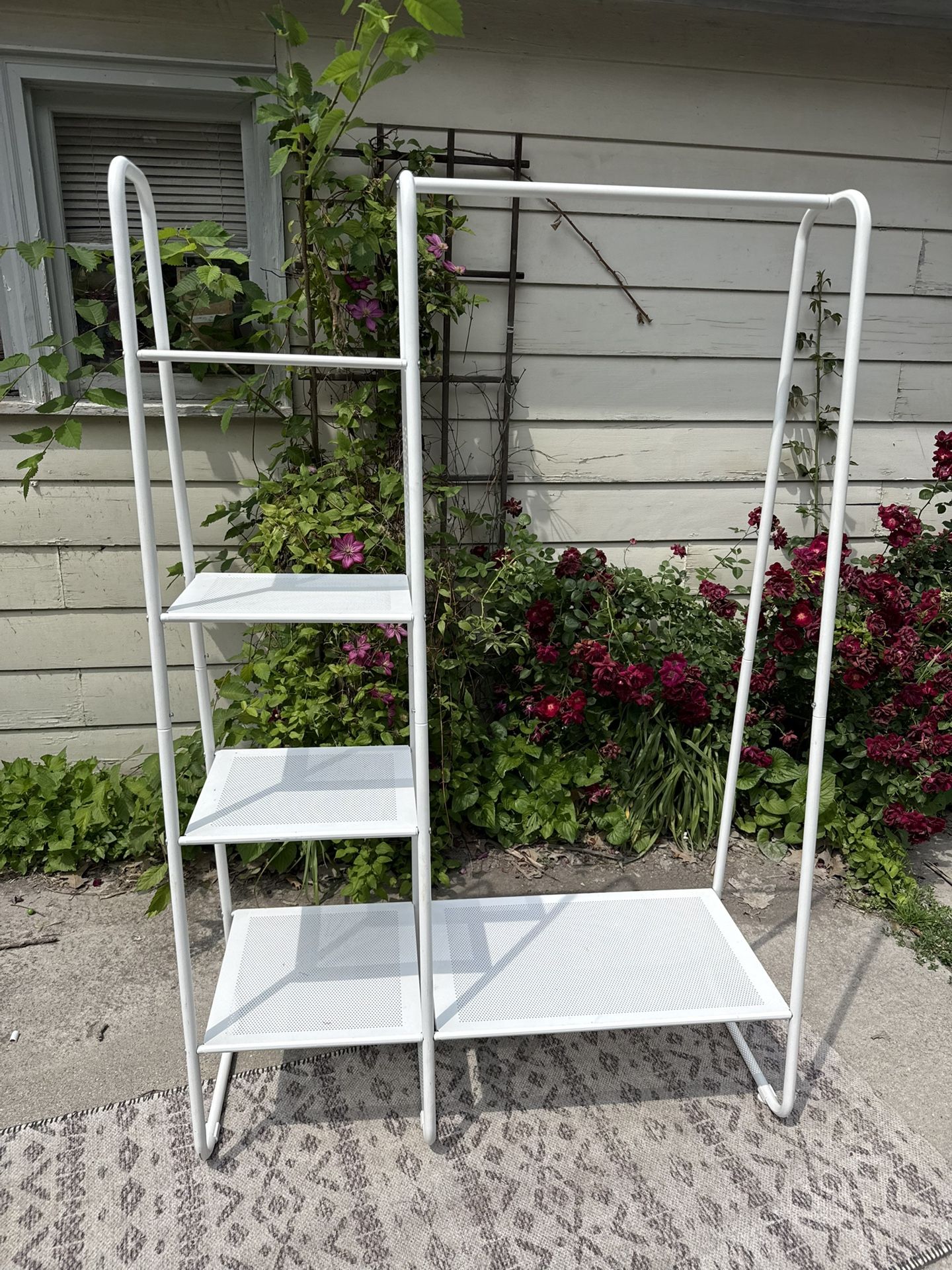 Garment Rack/shelves