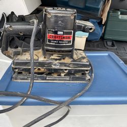 Dual Action Sander