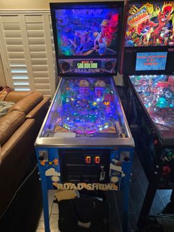 $3500 - Red & Ted's Roadshow pinball machine