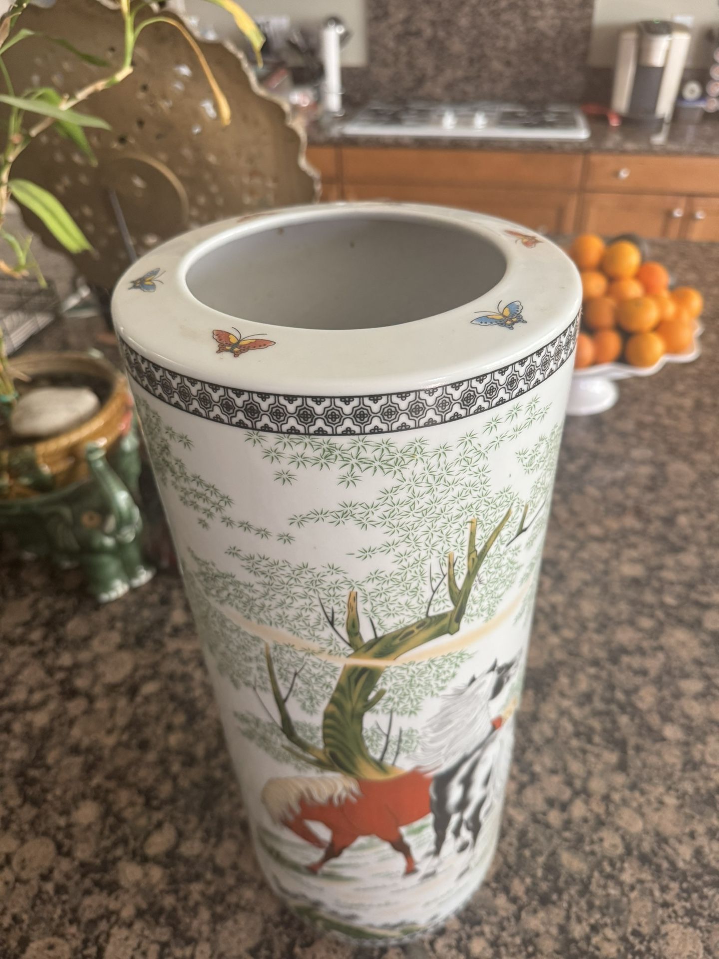 Chinese porcelain vase