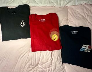 3 Volcom Youth L/S T-Shirts Small