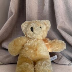 Classic Plush Teddy Bear with Satin Ribbon