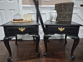 Broyhill Queen Anne Style End Tables