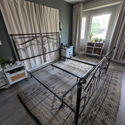 Metal Bed Frame - Cal King