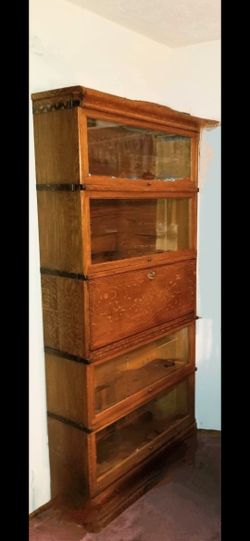 Antique Globe Wernicke 5 Stack Oak Lawyers Barrister BookCase w/ Secretary Pull Out C. 1920
