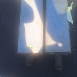 1 Pair 2 Qty Stock Mufflers 58 To 1964 Chevrolet Impala, Used Like New. See Pics 35th Ave And McDowell Phx 