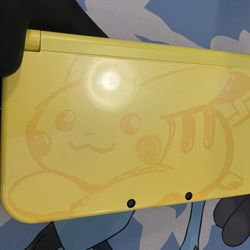 *New* Nintendo 3DS XL Pikachu Limited Edition Complete In Box CiB