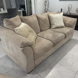 3 Piece Couch Set 